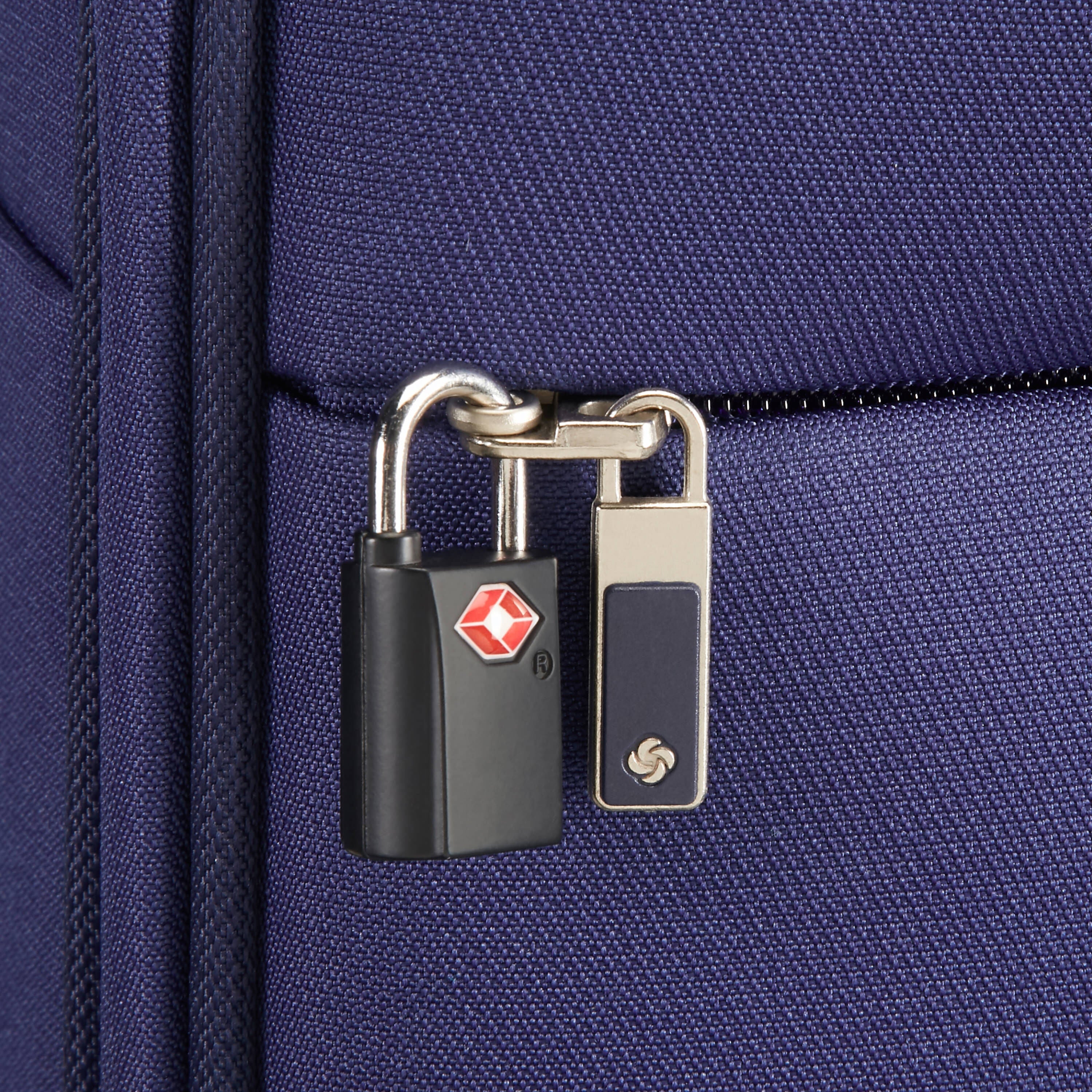Samsonite Base Boost Spinner Medium